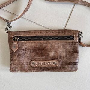 Bedstu Bayshore Leather Wallet Crossbody Purse Clutch